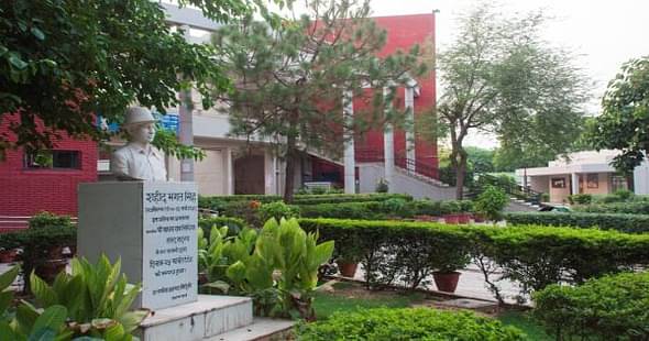 Delhi University Misprints Cut-Off, Ruckus at DU College