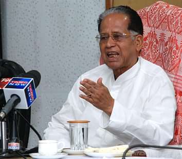 Tarun Gogoi wants 'Super 30' in Assam, asks founder to start initiative